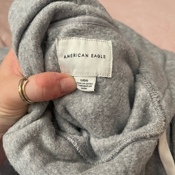 AE Crop Oversized Hoodie - Picture 4 of 6